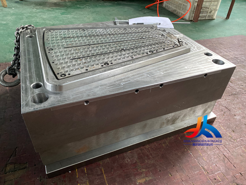 注塑模具廠-模具設計，注塑加工一條龍